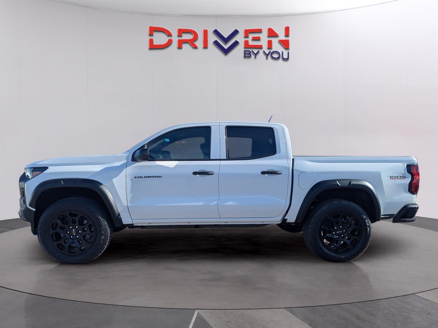 New 2026 Summit White Chevrolet Trail Boss image 2