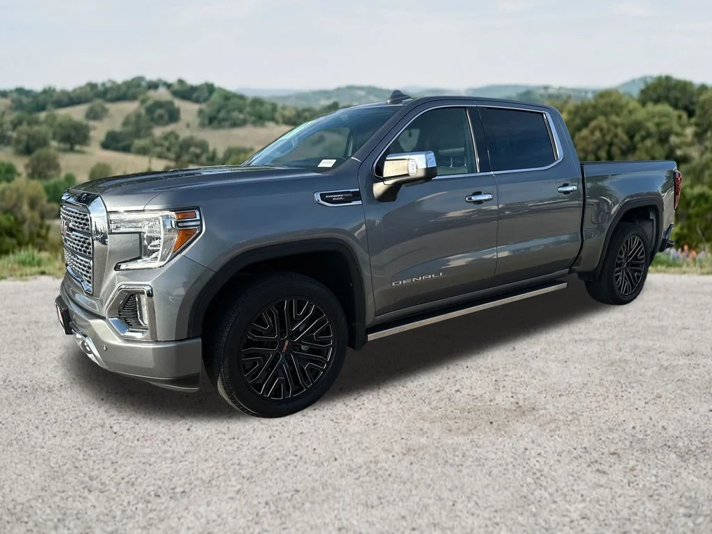 Used 2022 Gray GMC Denali image 3