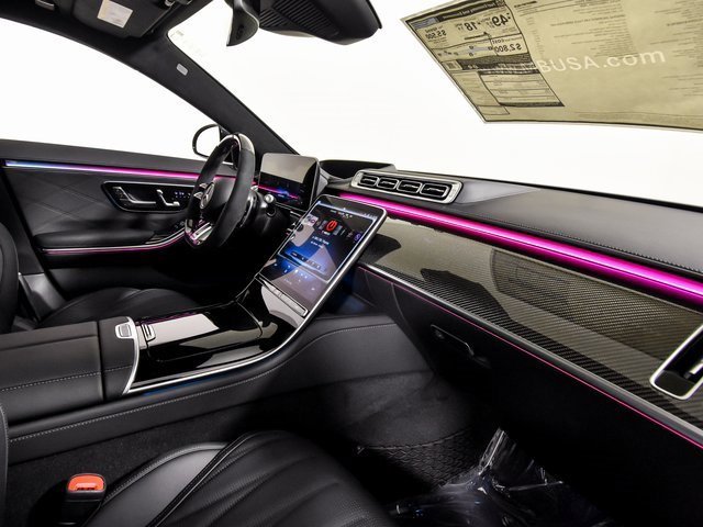 New 2026 MANUFAKTUR Silicon Grey Mercedes-Benz S 63 E AMG® image 97
