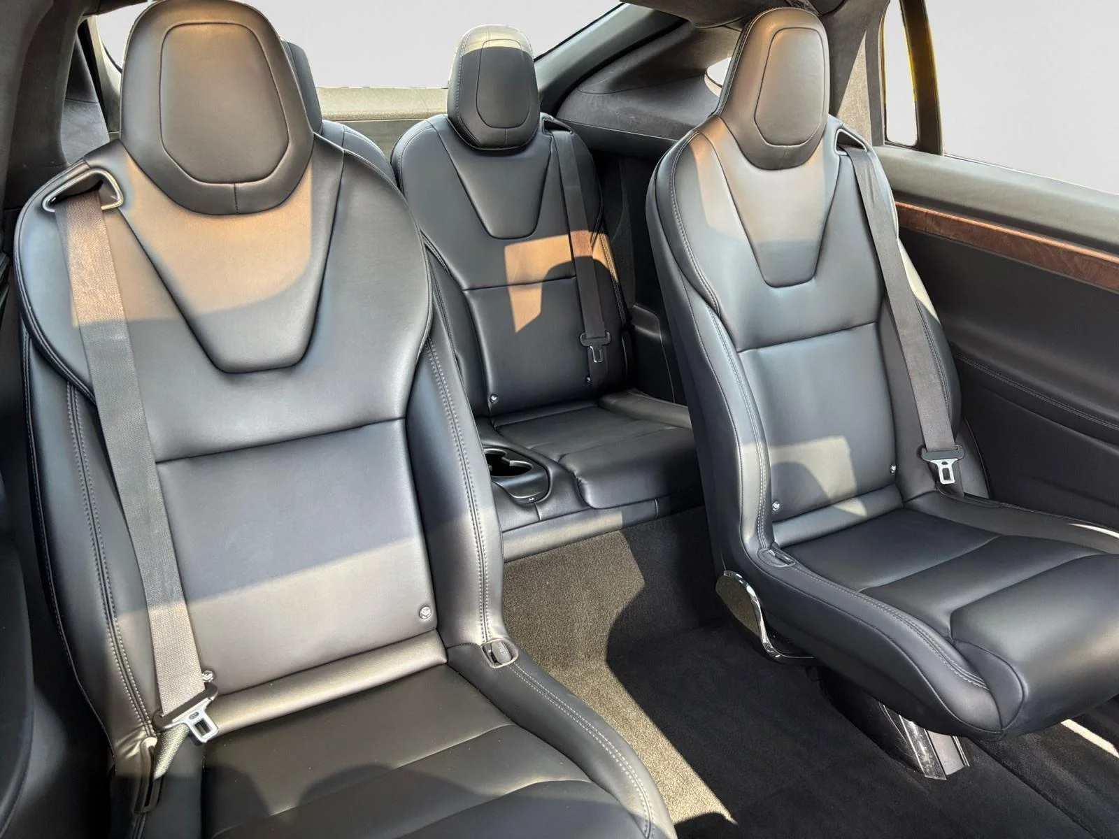 Used 2018 Pearl White Multi-Coat Tesla 75D image 18