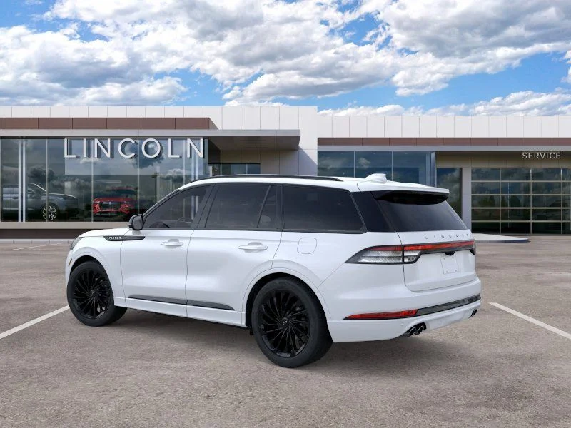 New 2026 Pristine White Metallic Tri-Coat Lincoln Reserve® image 4