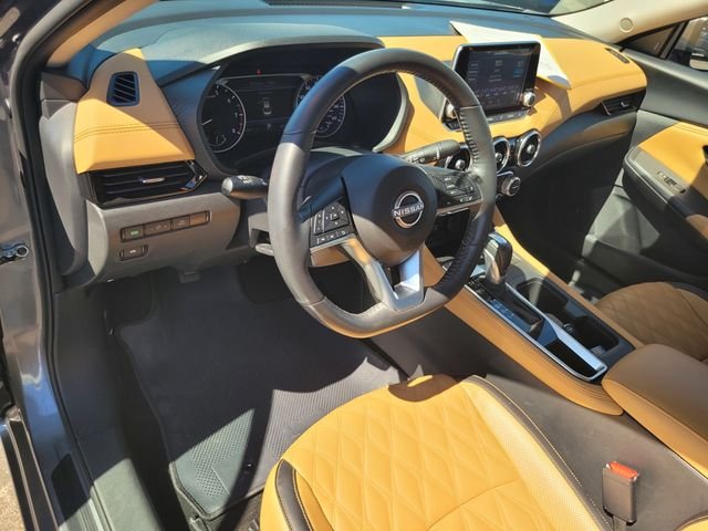 Used 2025 Gray Nissan SV image 12