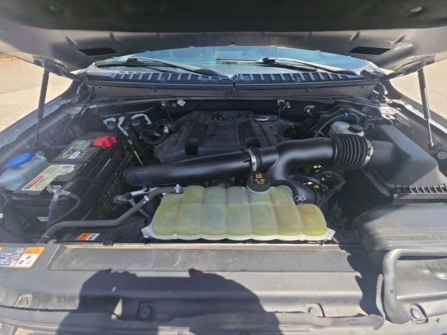 Used 2020 Silver Ford XLT image 28