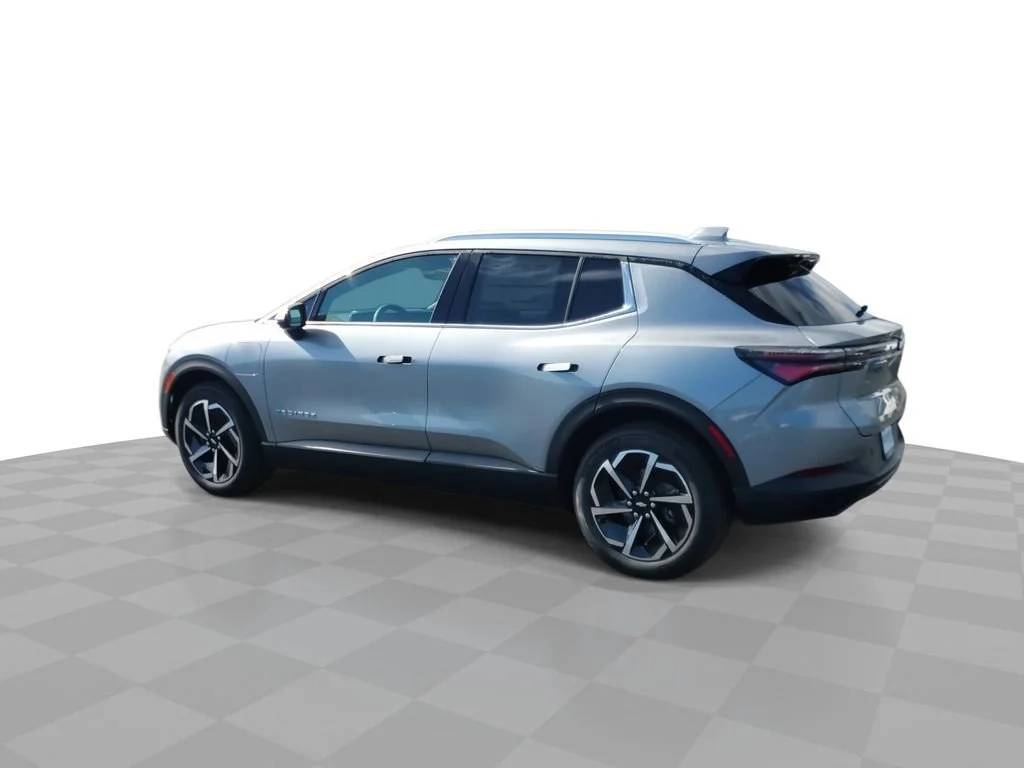 New 2026 Sterling Gray Metallic Chevrolet LT image 6