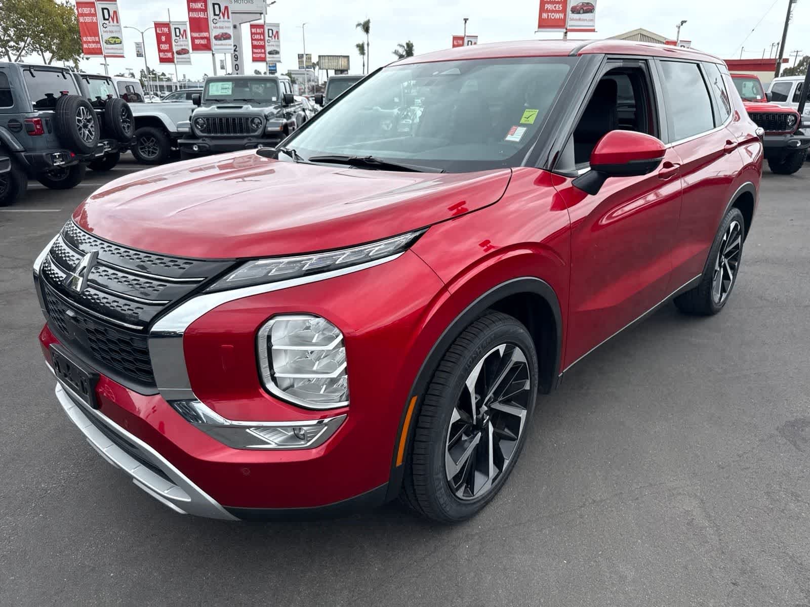 2024 Mitsubishi Outlander SE S-AWC's photo