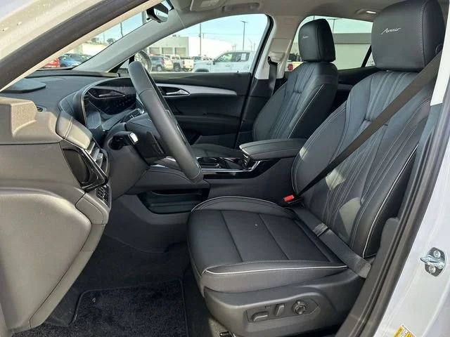 New 2026 Iridescent White Tricoat Buick Avenir image 20