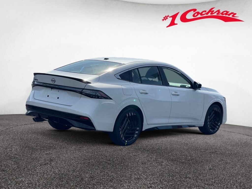 New 2027 Aspen White Tricoat Nissan SR image 5