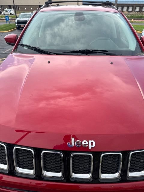 Used 2017 Jeep All-New Compass Latitude with VIN 3C4NJDBBXHT618739 for sale in Sioux City, IA