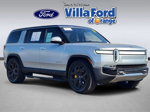 2024 Rivian R1S Adventure