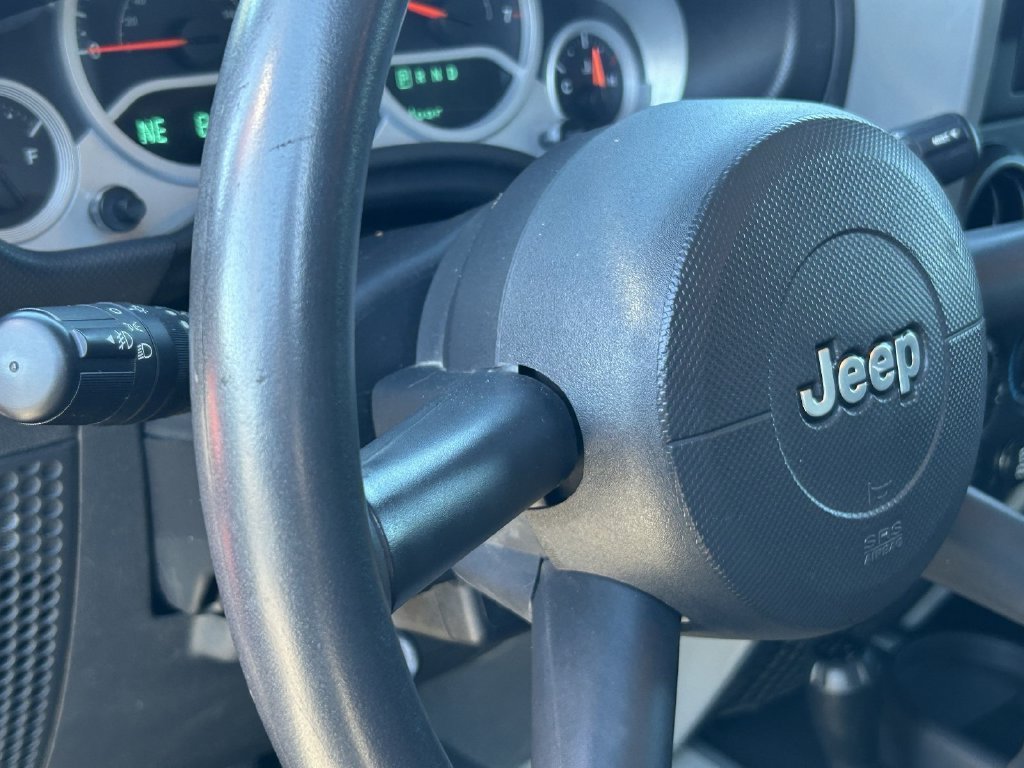 Used 2010  Jeep Unlimited Sport image 25