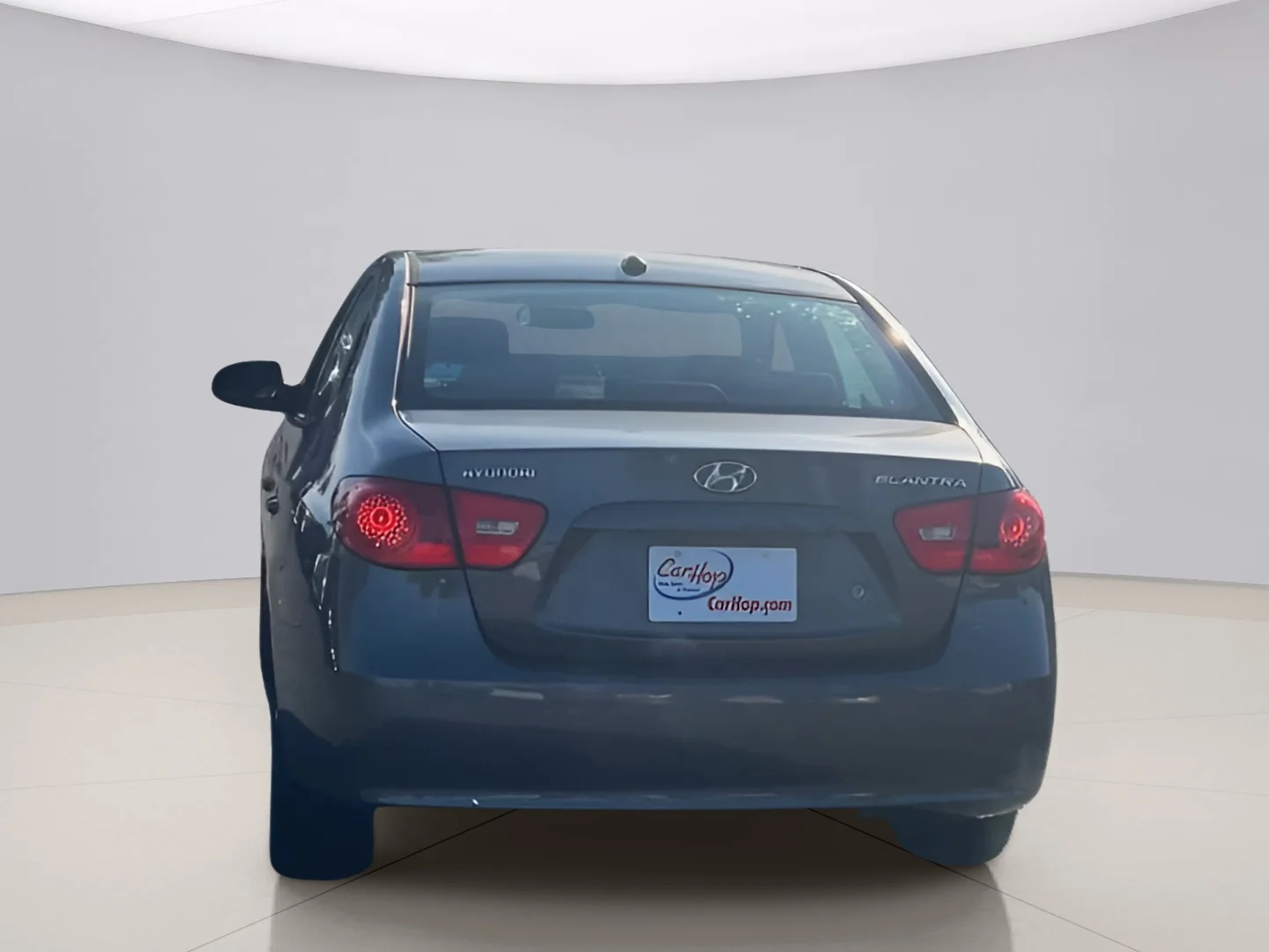 Used 2009 Gray Hyundai SE image 5