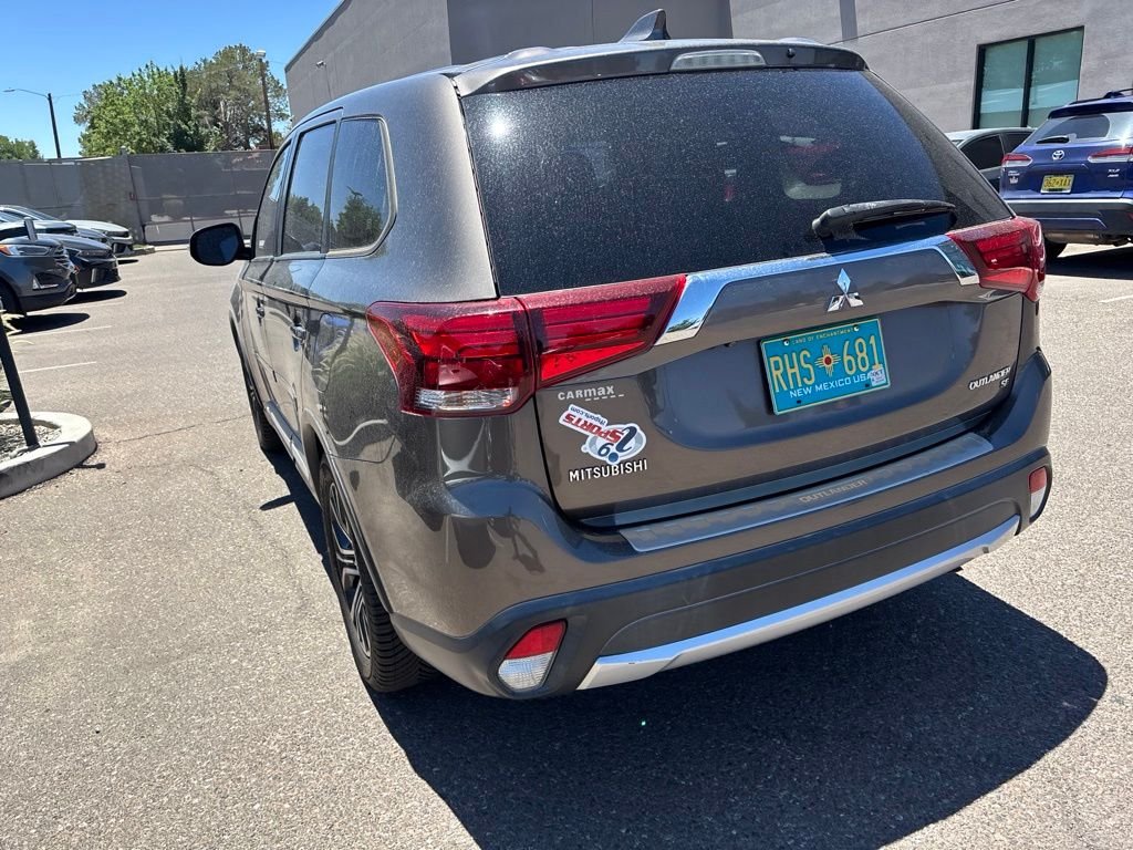 Used 2017 Brown Mitsubishi SE image 26