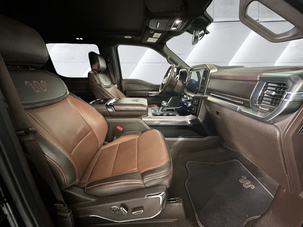 Used 2021  Ford King Ranch image 13