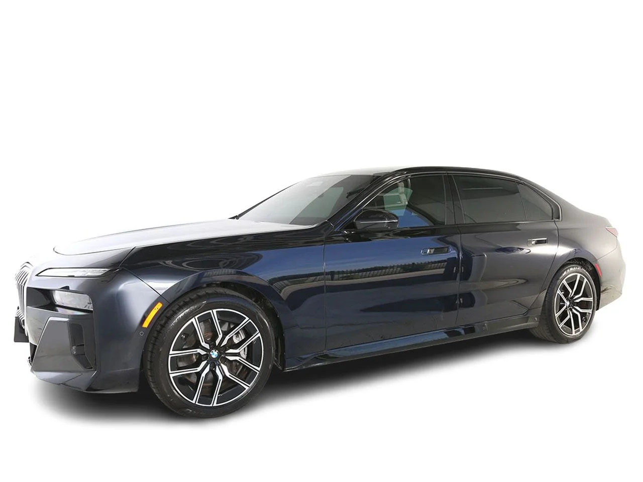 Used 2023 Black BMW 760i xDrive image 9