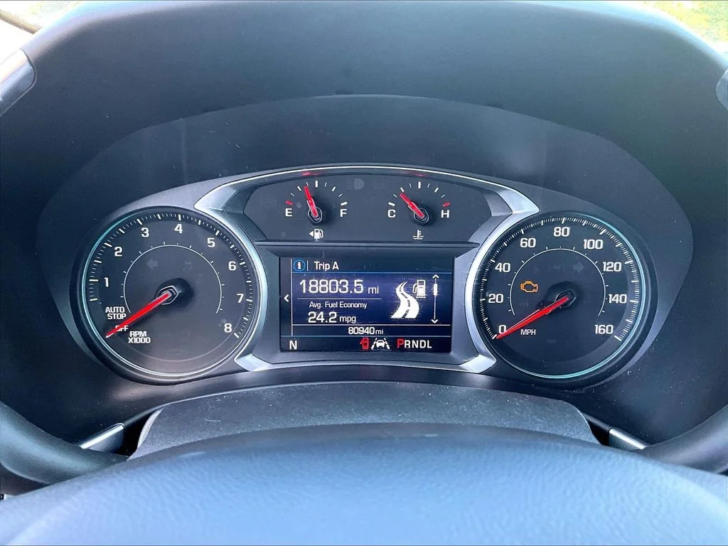 Used 2022 Silver Chevrolet LT image 20