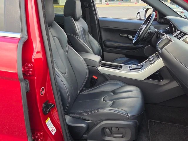 Used 2013 Red Land Rover Prestige image 16