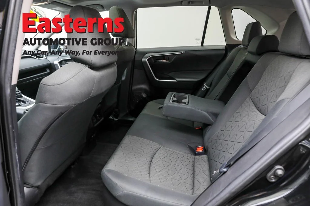 Used 2021 Black Toyota XLE image 19