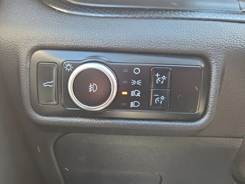 Used 2023 Silver Ford ST-Line image 30