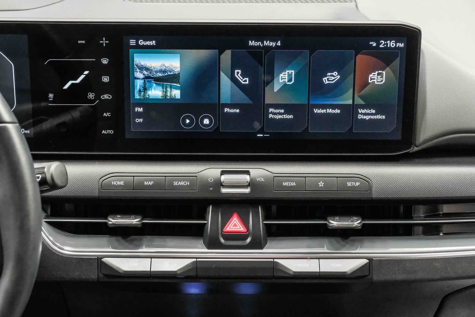 Used 2025 Snow White Pearl Kia EX image 16