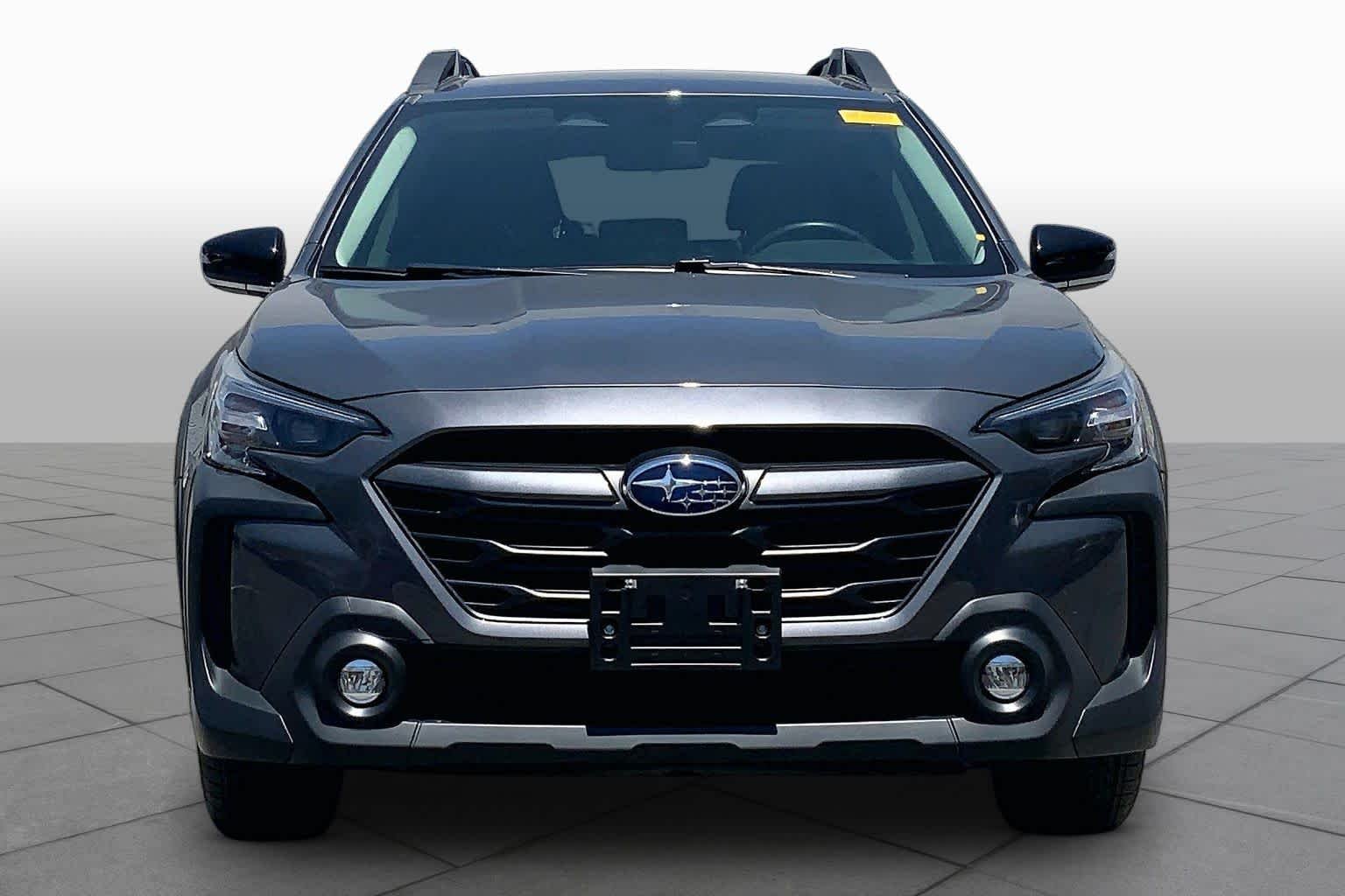 Used 2025 Magnetite Gray Metallic Subaru Premium image 5