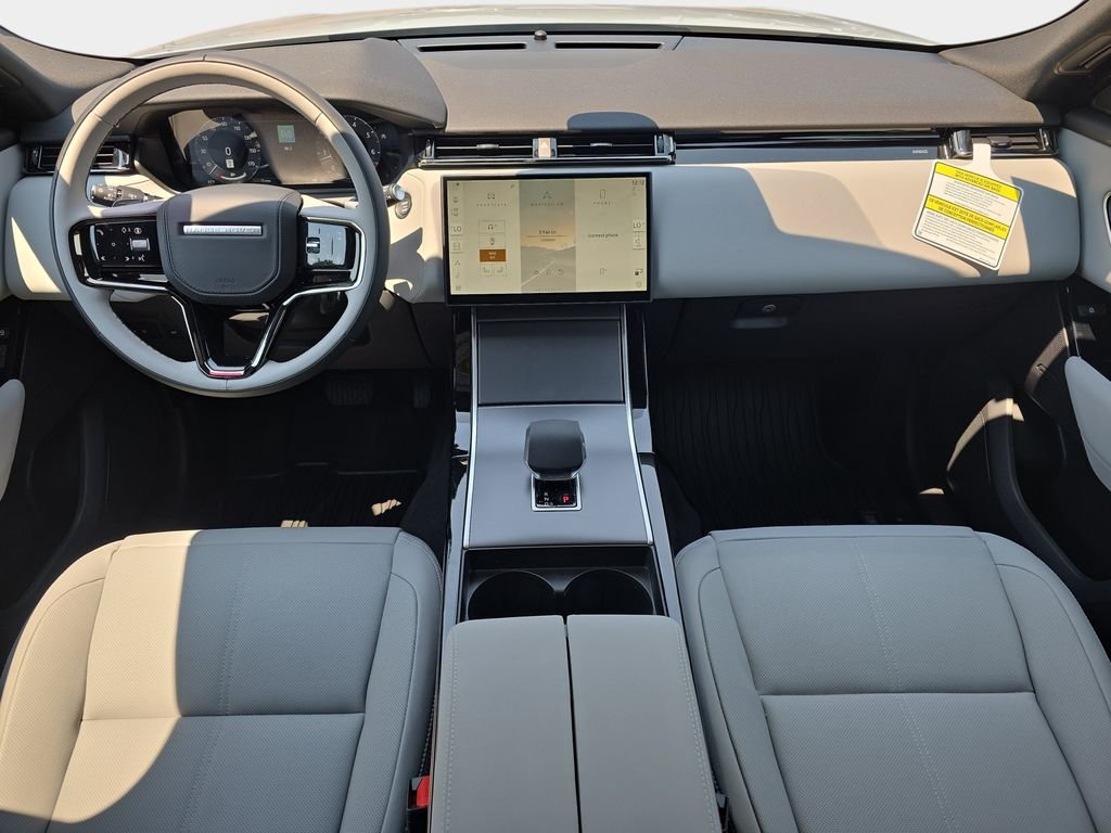 New 2026 Arroios Grey Land Rover S image 9