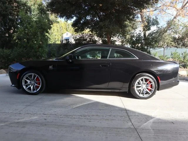 New 2025 Diamond Black Crystal Pearlcoat Dodge Scat Pack image 18