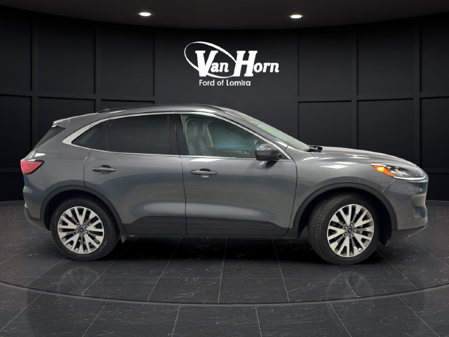 Used 2022 Carbonized Gray Metallic Ford Titanium image 8
