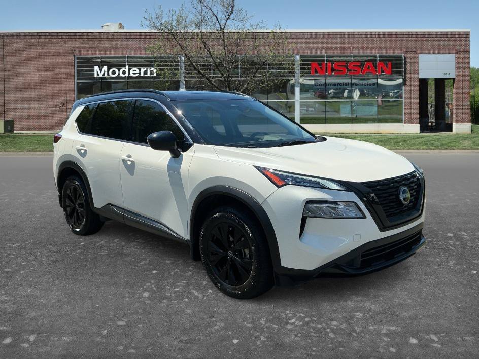 Certified Used 2023 Gun Metallic Nissan SV image 8