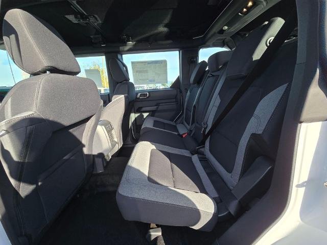 New 2025 Oxford White Ford Base image 44
