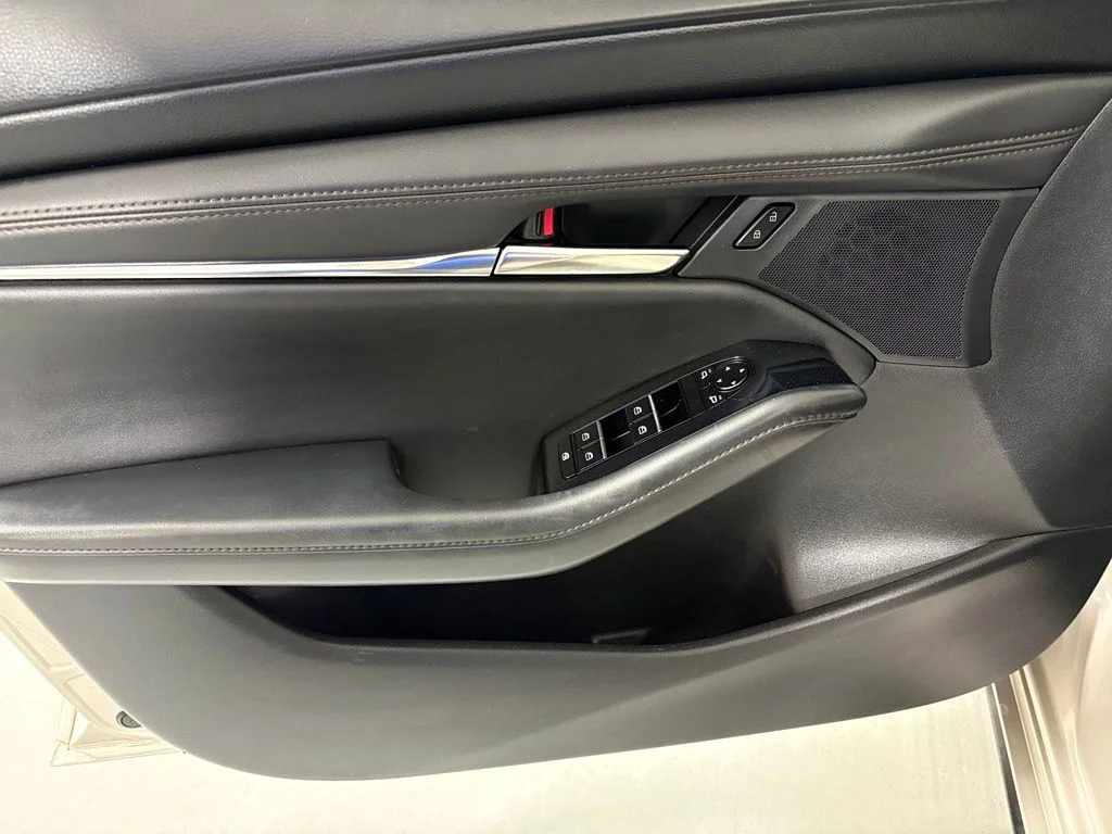 Used 2024 Quartz Metallic Mazda 2.5 S Preferred Package image 12