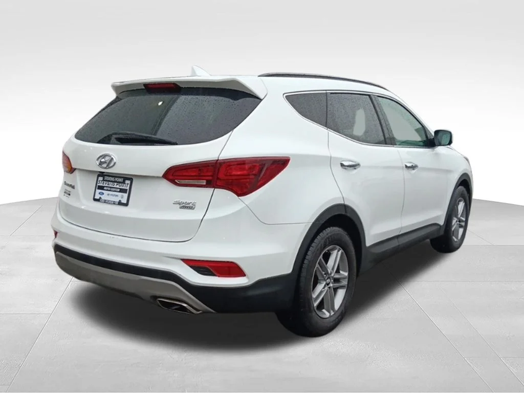 Used 2018 Pearl White Hyundai 2.4 Base image 6
