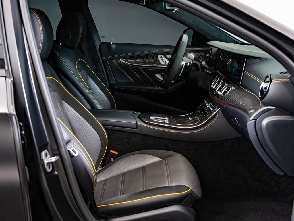 Certified Used 2023 Manufaktur Graphite Grey Magno Mercedes-Benz E 63 S AMG® image 29