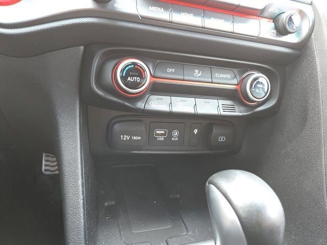 Used 2020 Ultra Black Hyundai Turbo image 6