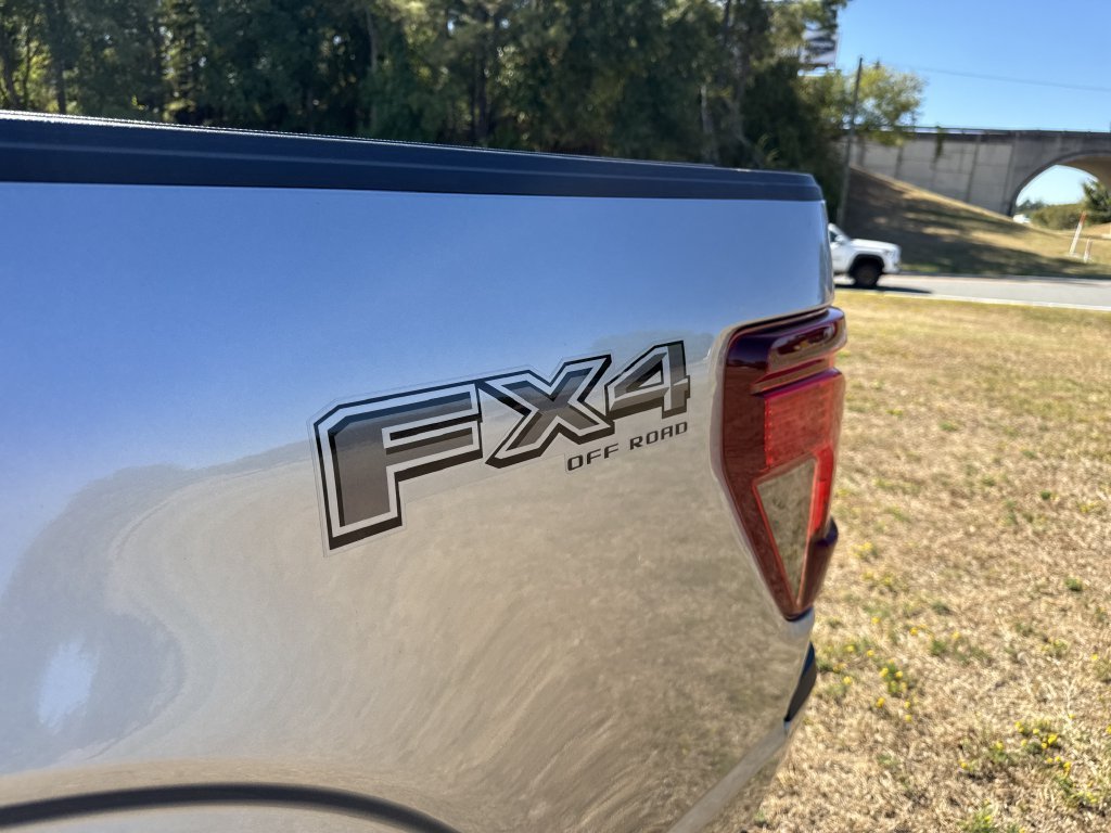 Used 2024 Silver Ford XLT image 10