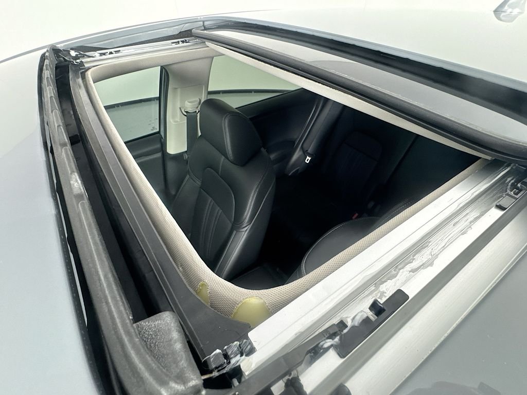 New 2027 Urban Gray Pearl Honda EX-L image 30