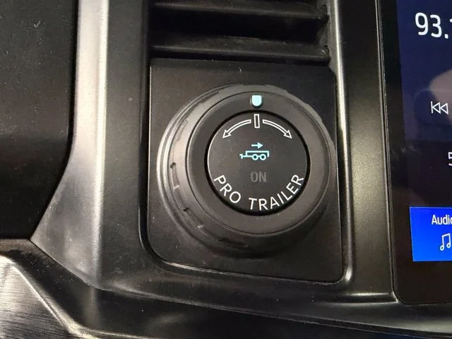 Used 2023 Gray Ford LARIAT image 34