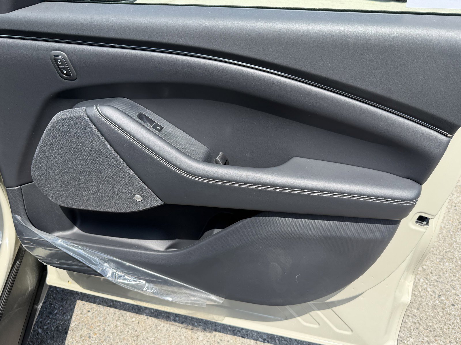 New 2026 Desert Sand Ford Premium image 7