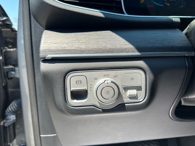 Certified Used 2022 Gray Mercedes-Benz GLE 350 image 16