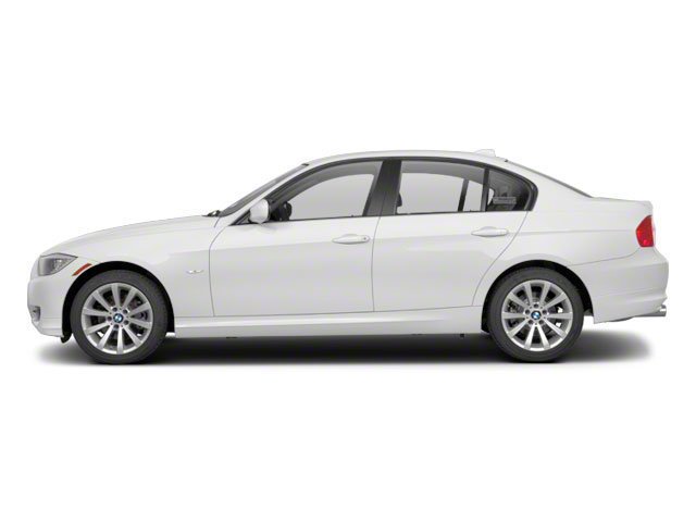 Used 2010 Titanium Silver Metallic BMW 328i xDrive image 3