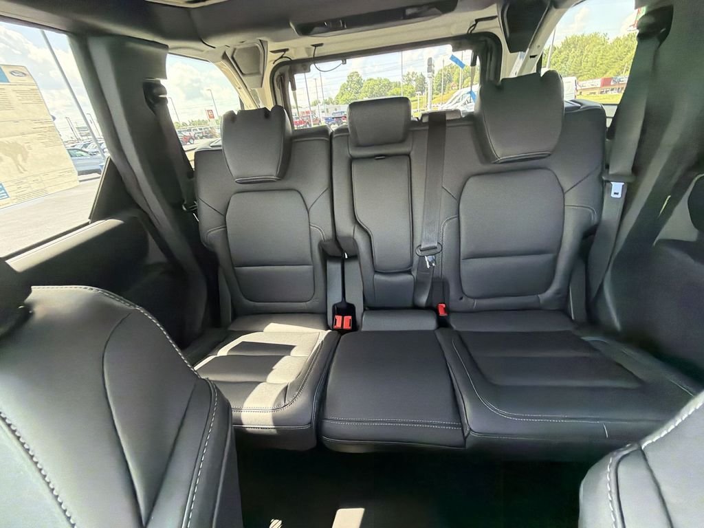 New 2026 Desert Sand Ford Badlands® image 27