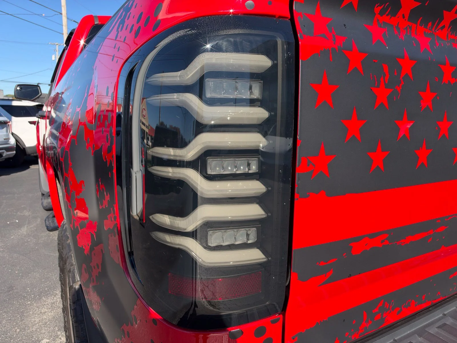 Used 2016 Red Chevrolet Custom image 52