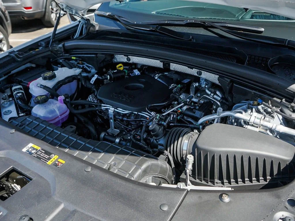 New 2026 Bright White Clearcoat Jeep Summit image 7