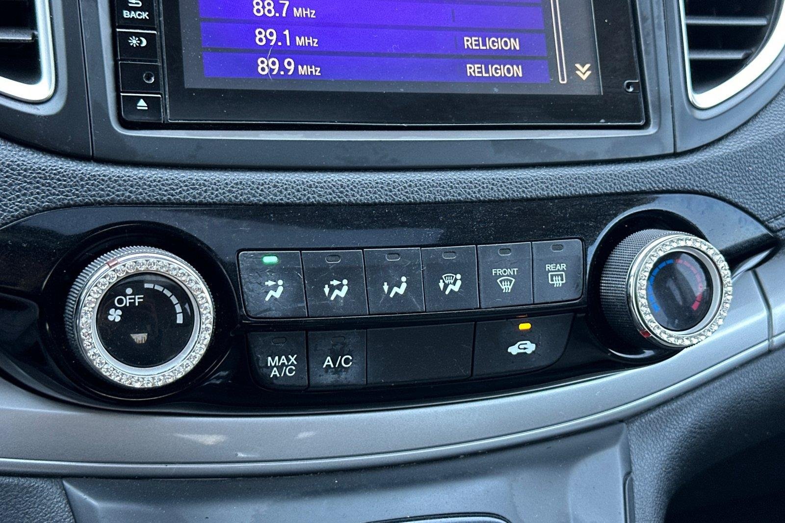 Used 2015  Honda EX image 19