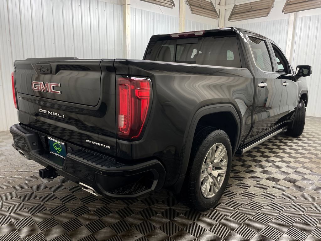 Used 2022 Onyx Black GMC Denali image 26