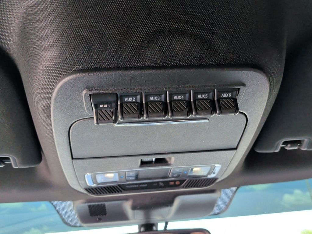 Used 2024 Bronze Metallic Ford Lariat image 25
