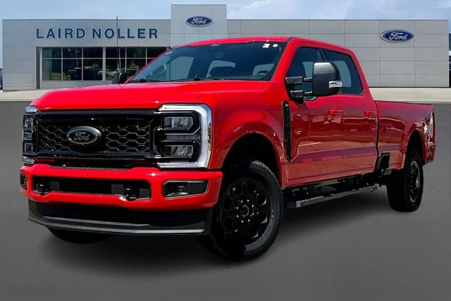 2026 Ford Super Duty F-350® XLT
