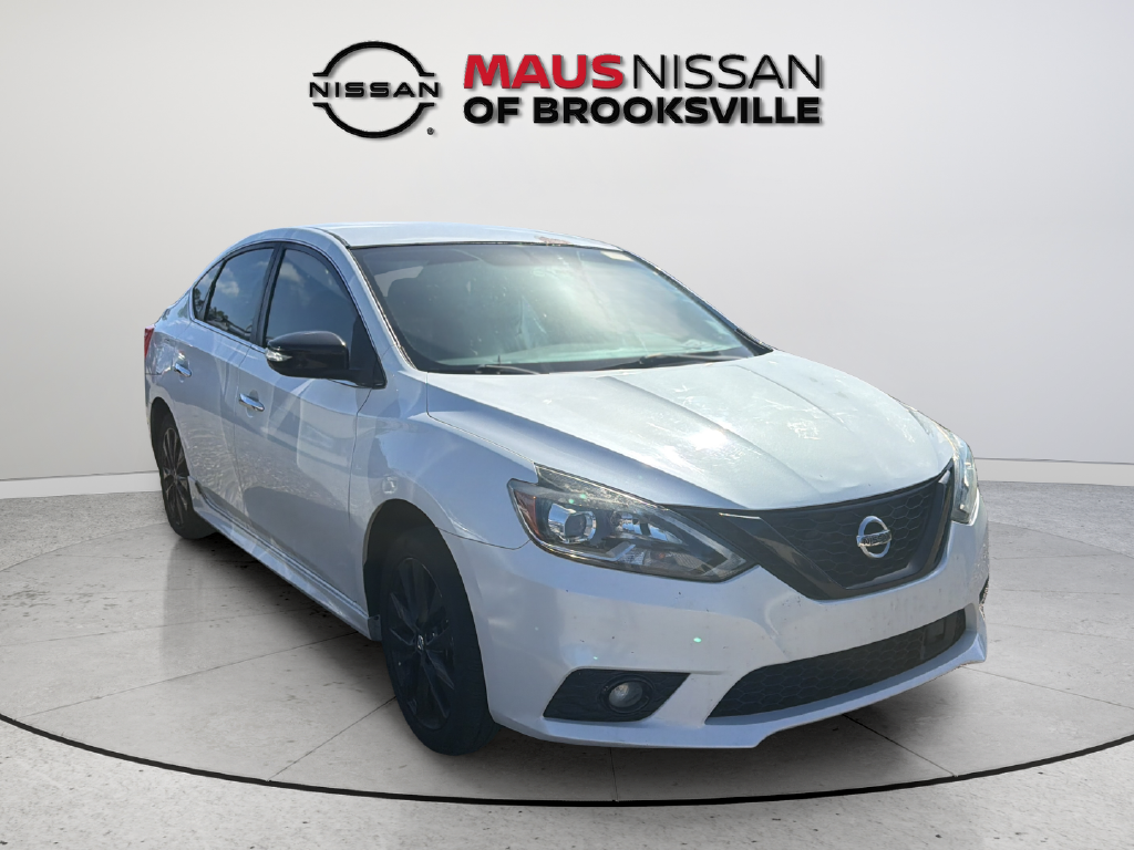 Used 2018 White Nissan SR image 1