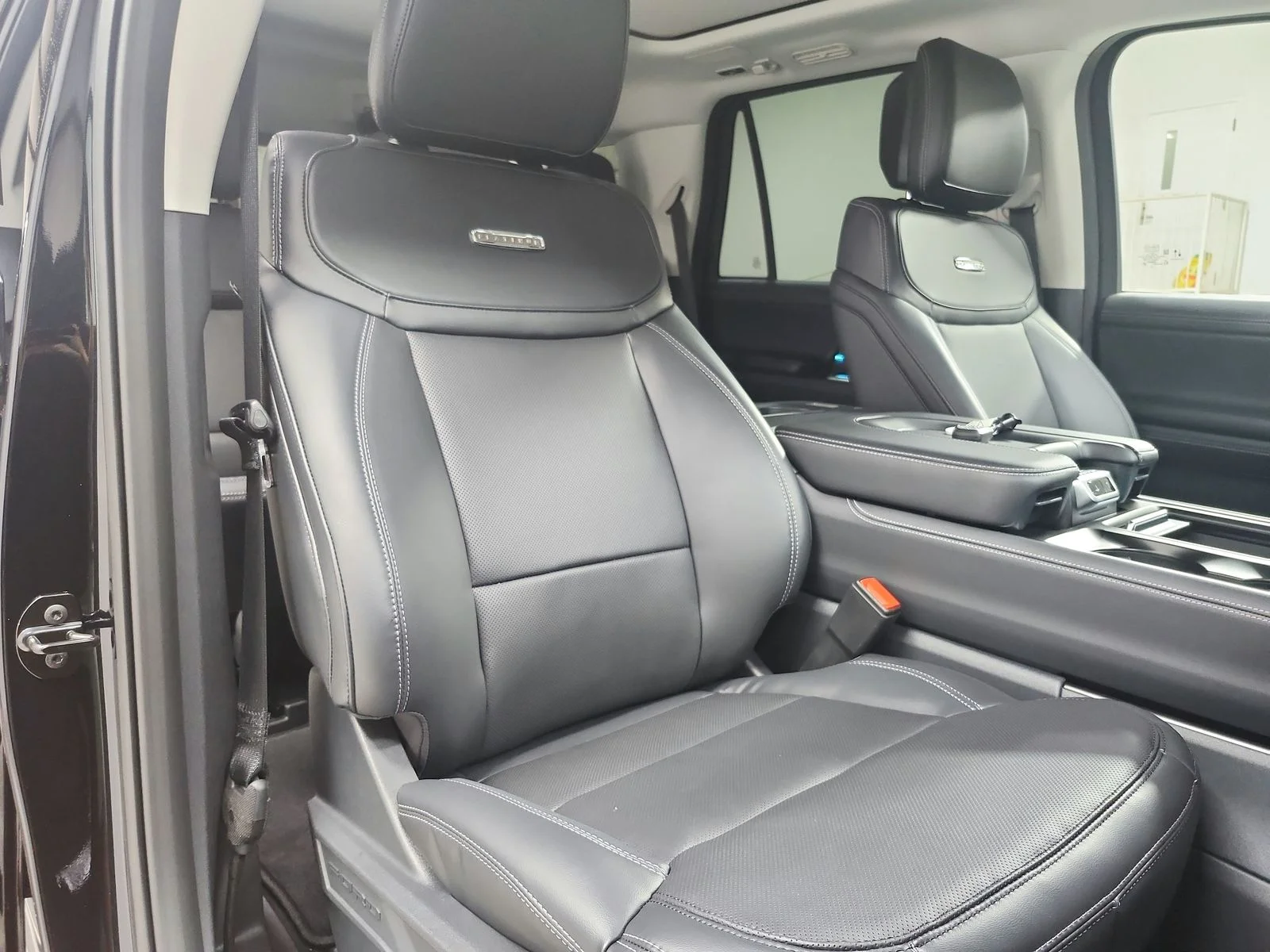 New 2026 Black Ford Platinum image 42