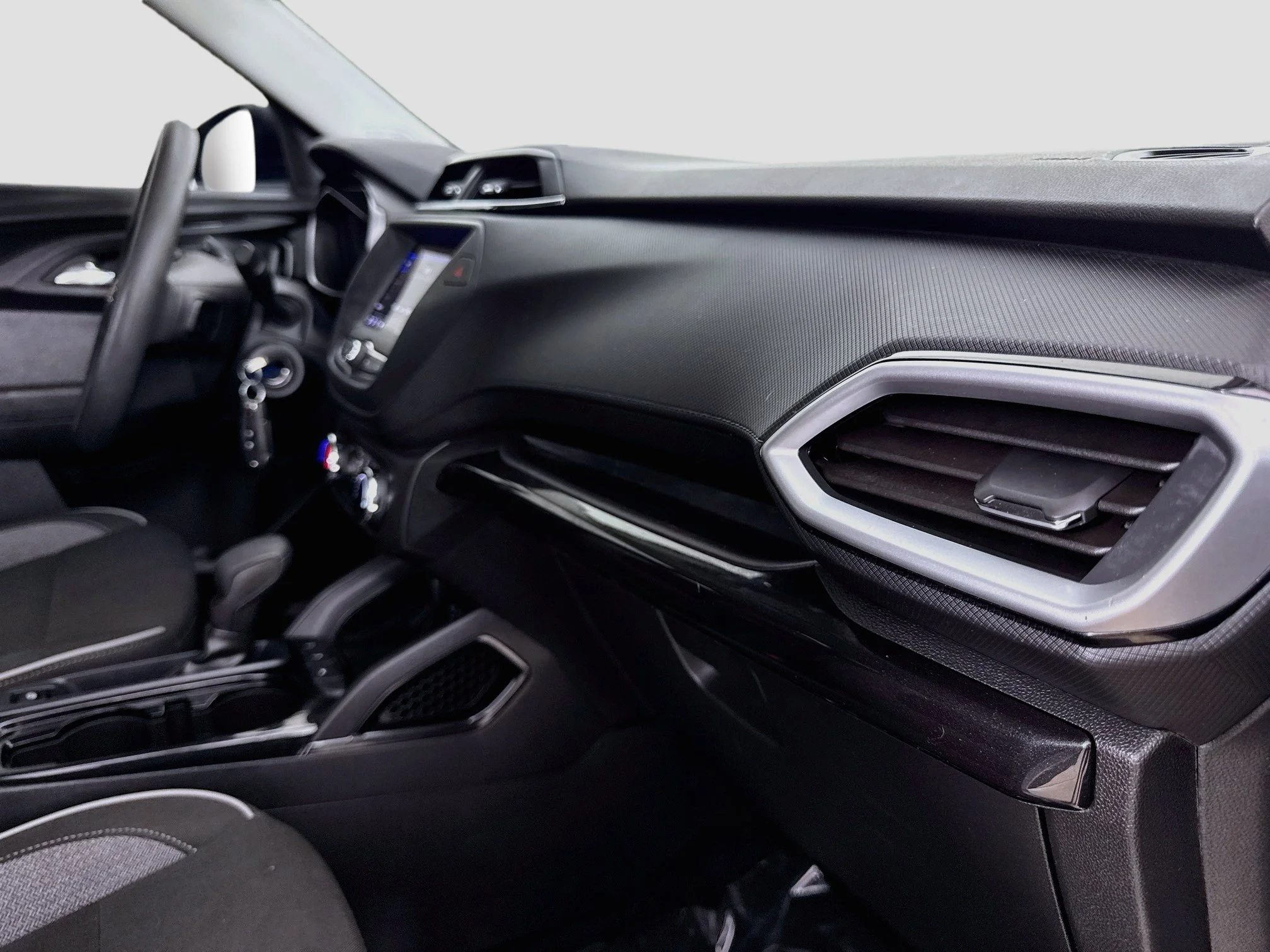 Used 2023 STERLING GRAY METALLIC Chevrolet LS image 29