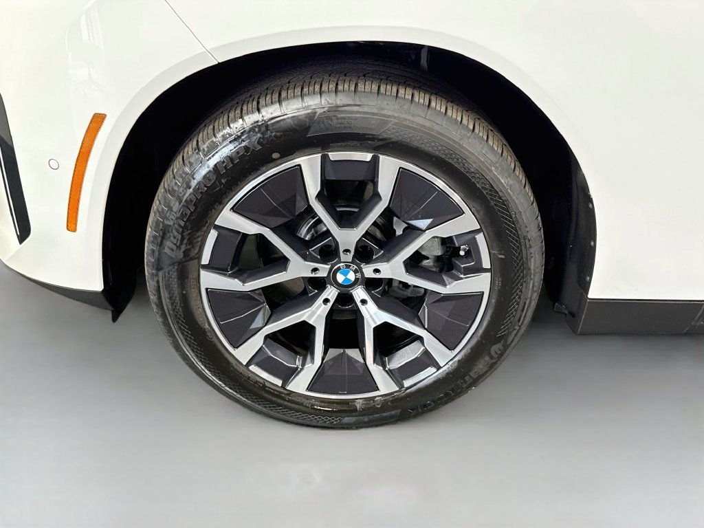 Used 2026 Alpine White BMW 30 xDrive image 34